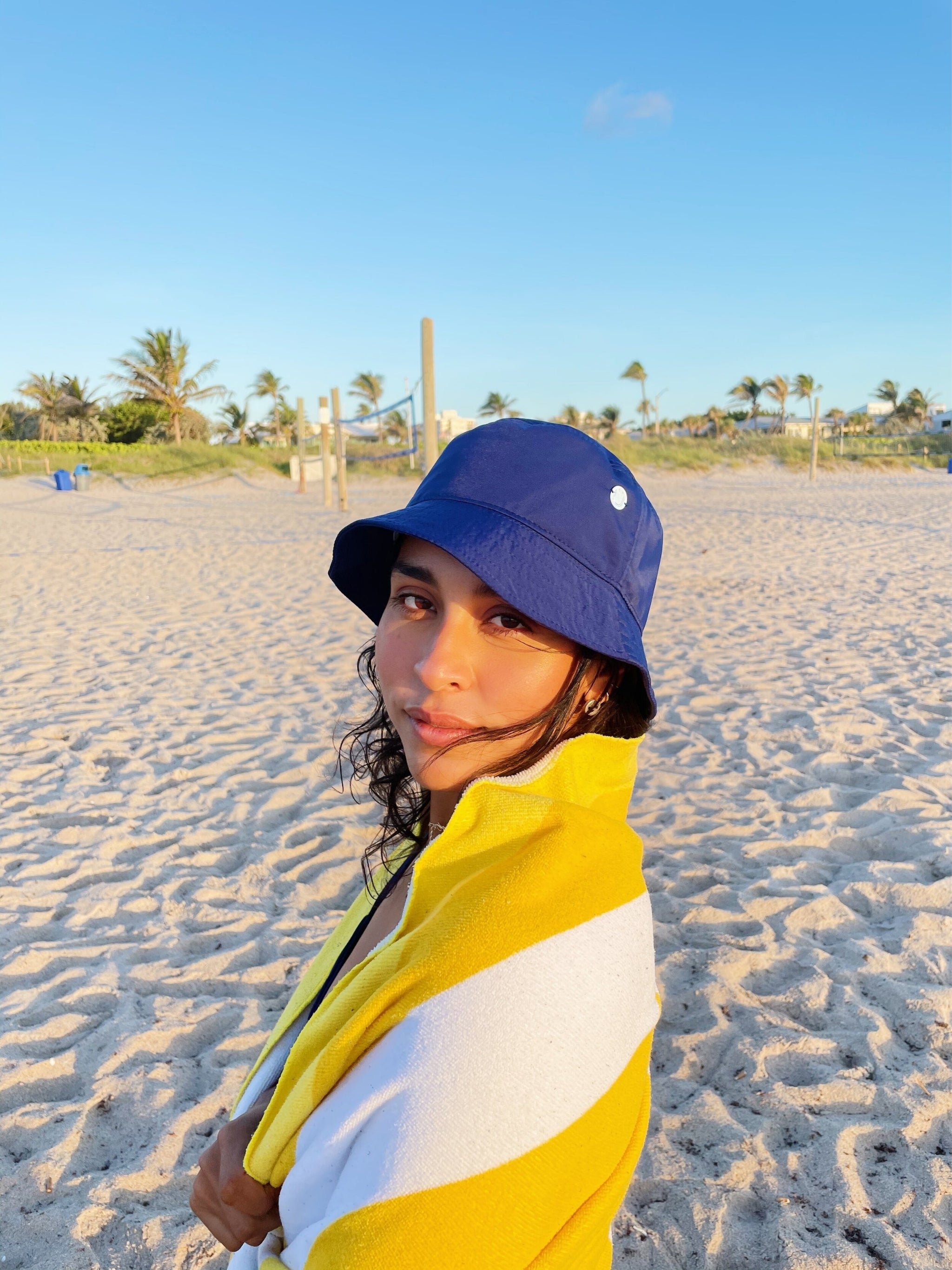 Bucket Hat in NIGHT
