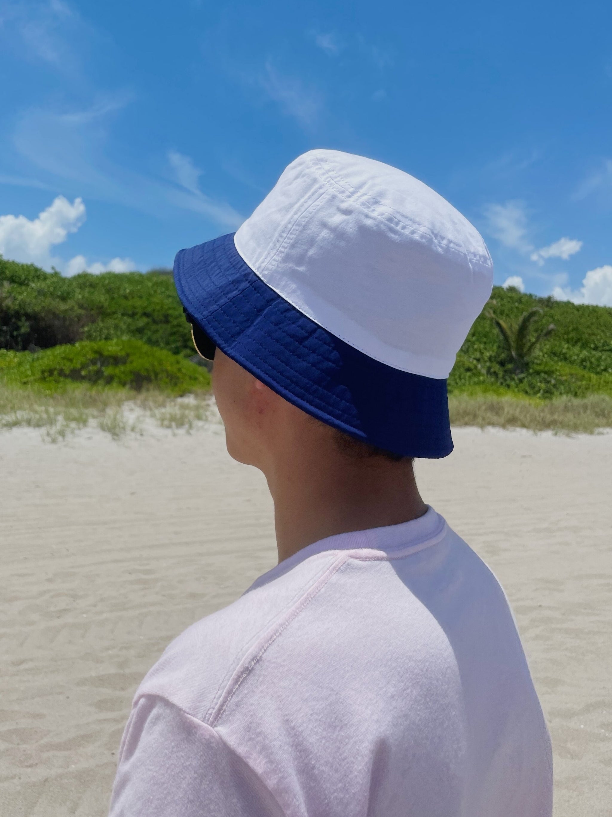 Bucket Hat in NIGHT